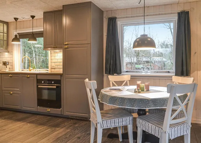 Two-bedroom In Feriehus