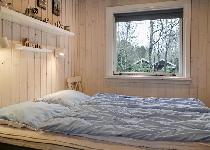 Two-bedroom In Feriehus *